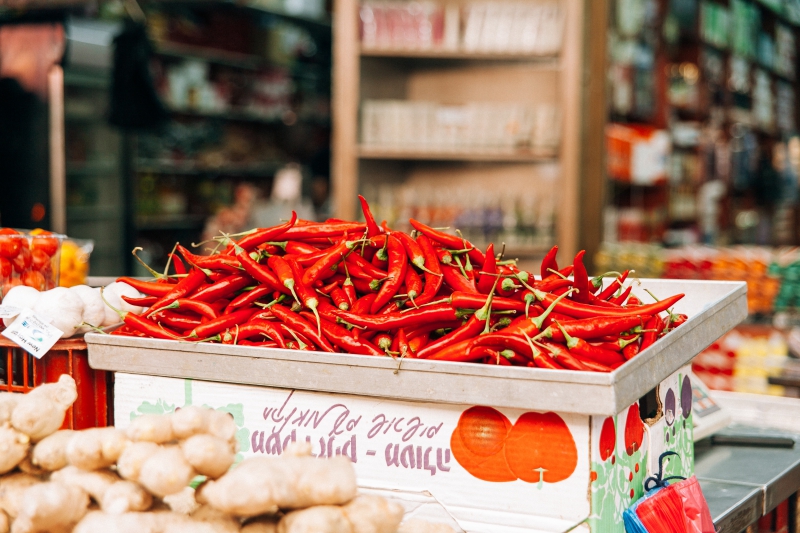 primeur-LA ROQUETTE SUR SIAGNE-min_plant-city-food-pepper-chili-red-10799-pxhere.com